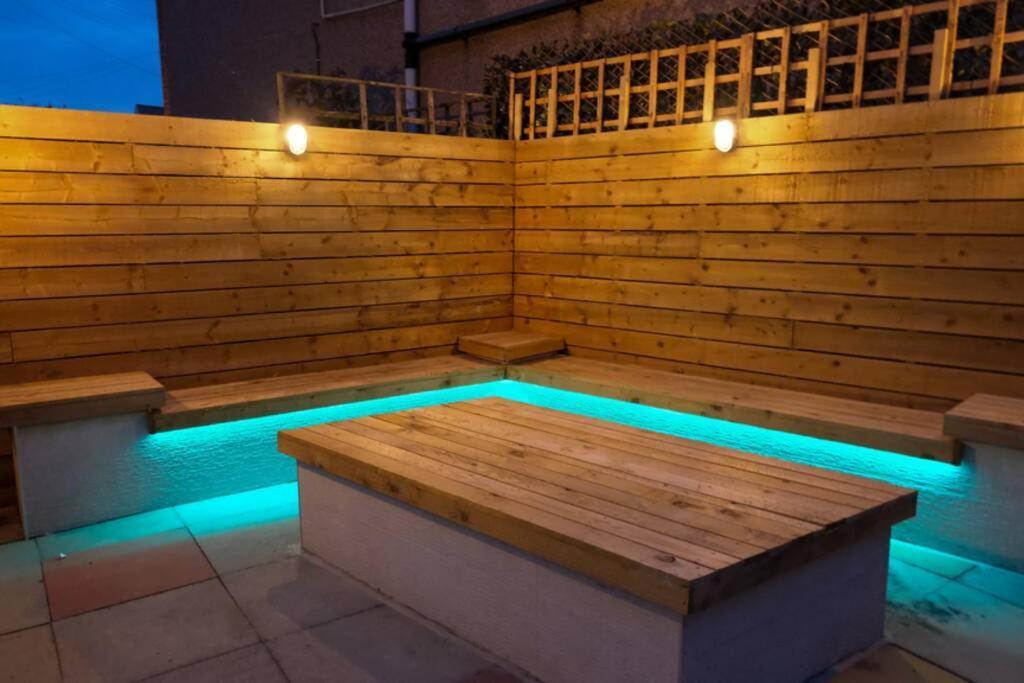 Westcliffe House Holiday home *